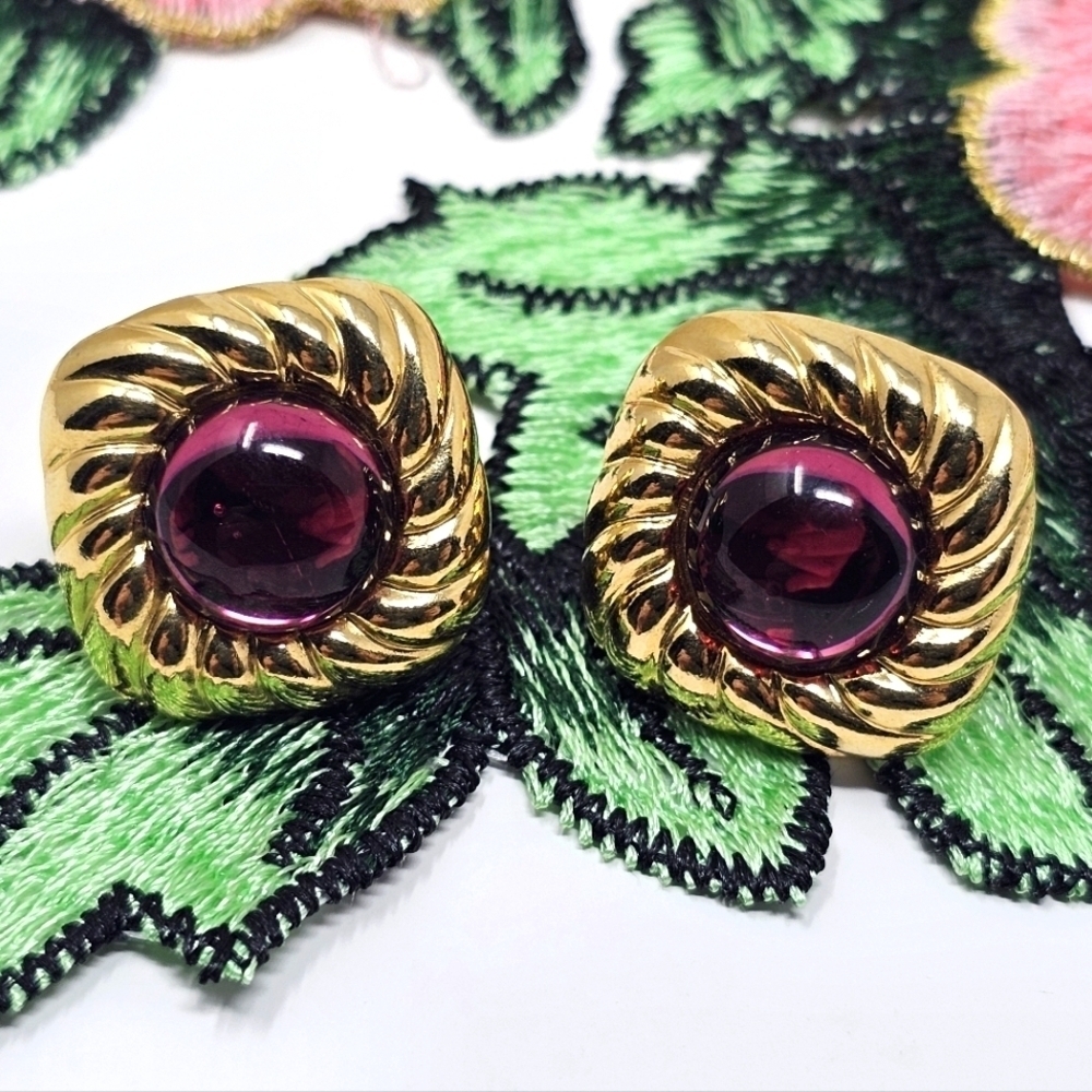 Vtg AVON 1986 Gold and Purple Earrings with Intricate Design